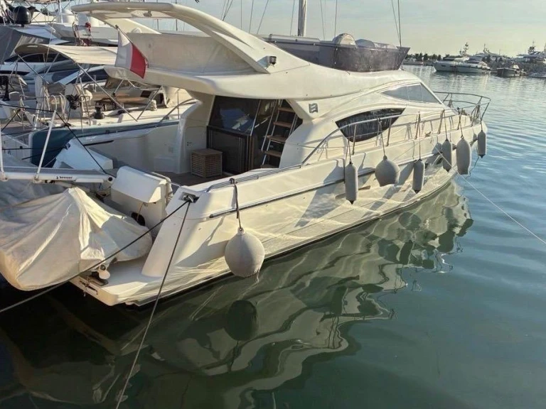 Wynajem Motorówka w Polignano a Mare - Ferretti Ferretti 460