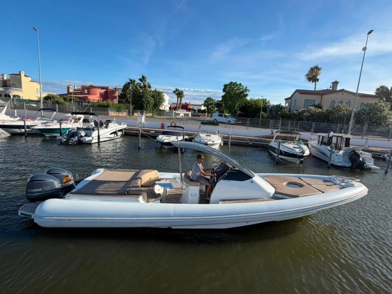 Wynajem w Empuriabrava- Magazzu MX 11 na SamBoat