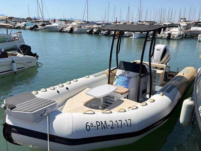 Wynajem łodzi Alcudia tanio Hurricane 733