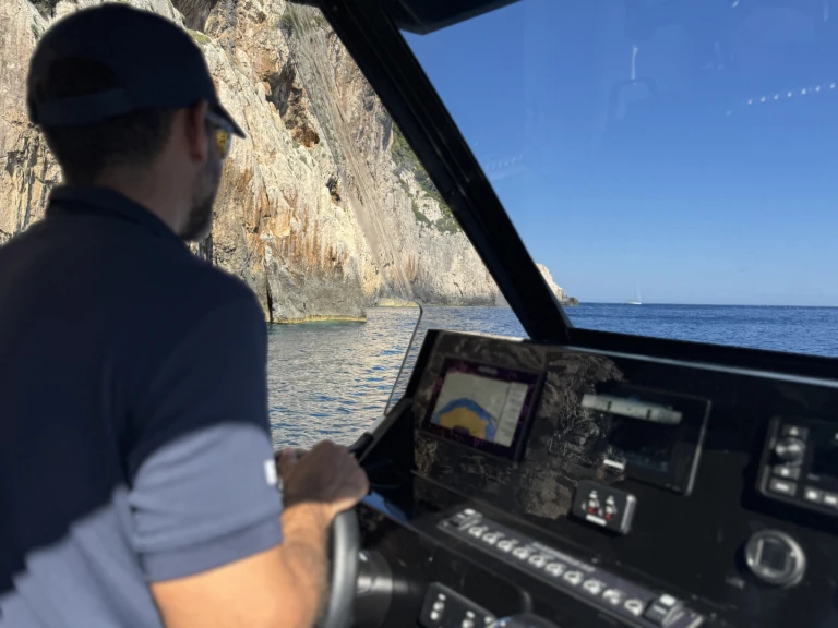 Wynajmij Łódż półsztywna z lub bez skippera Mazziena w Zakynthos