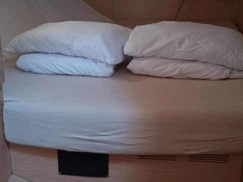 Wynajmij Elan Impression 50 w Biograd na Moru