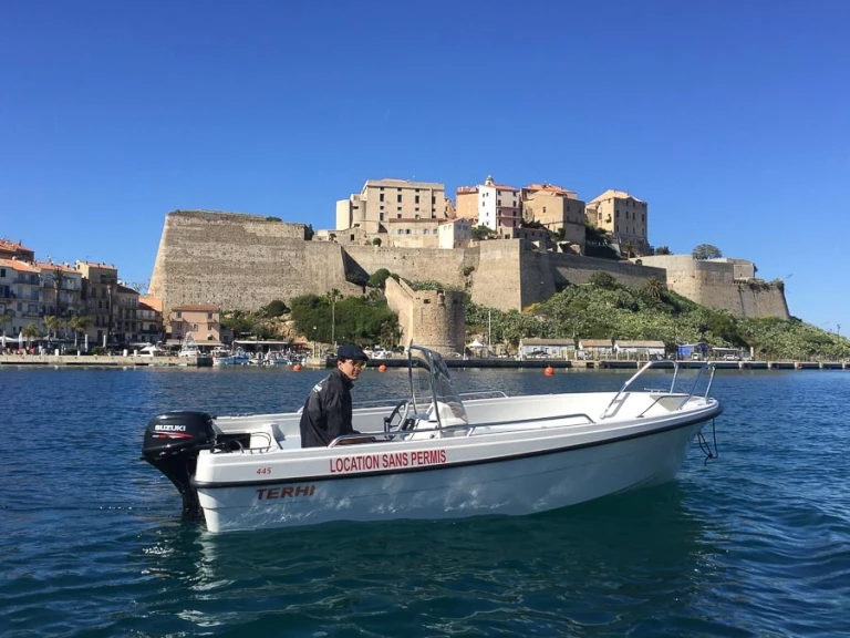 Wynajem Motorówka w Calvi - Terhi 445 C