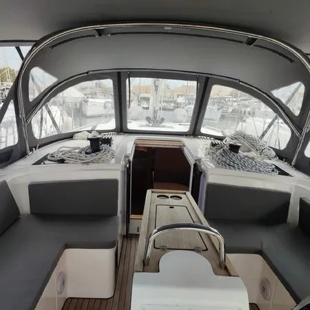 Wynajmij Bavaria Bavaria C42 w Lefkáda