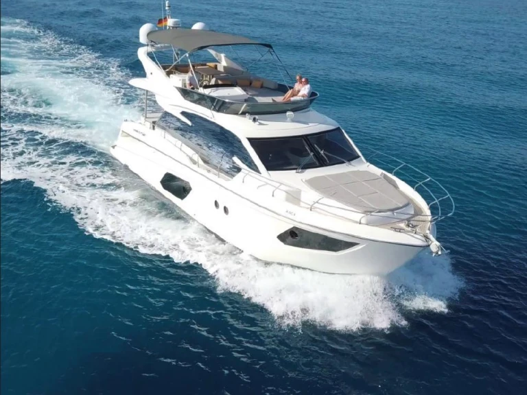 Wynajmij Absolute Yachts Absolute 52 Fly w Ibiza Town
