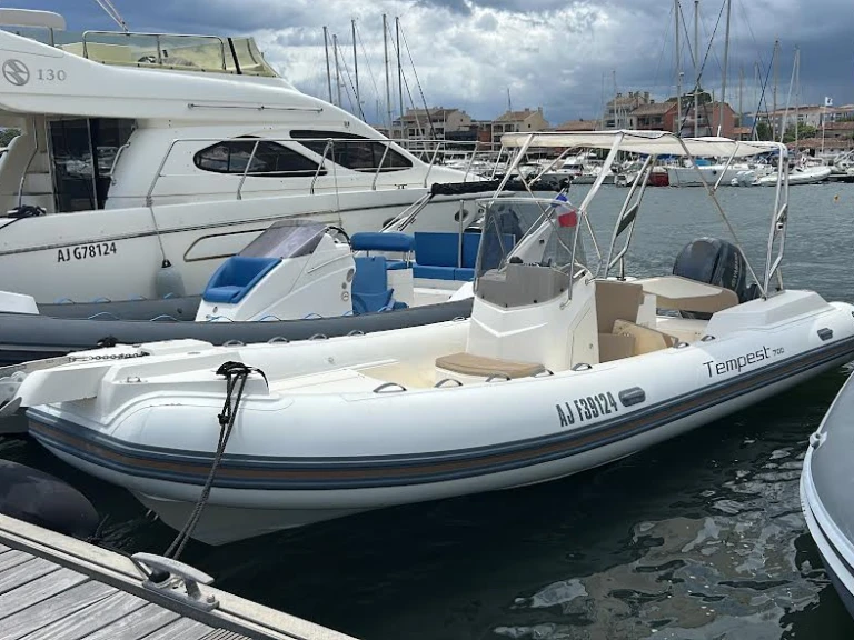 Wynajem w Porto-Vecchio- Capelli Tempest 700 Sun na SamBoat