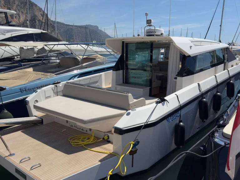 Wynajem w Beaulieu-sur-Mer- delta 48 na SamBoat