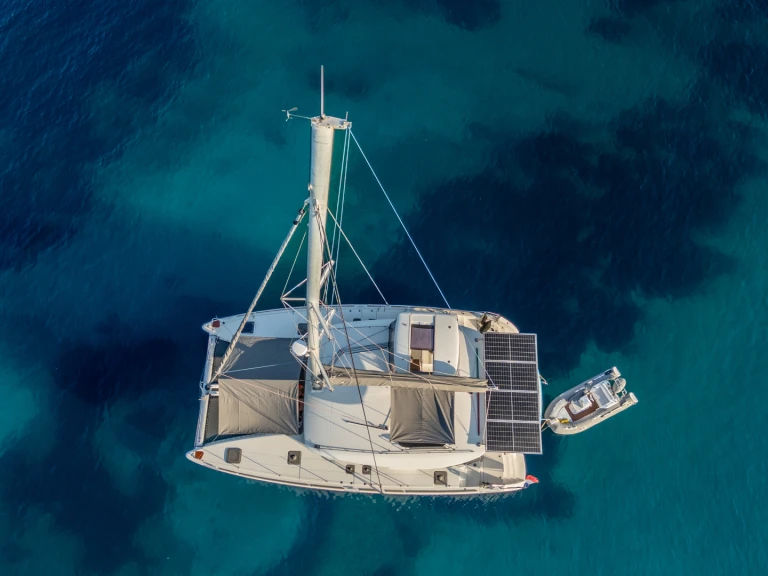 Wynajem w Ajaccio- Lagoon Lagoon 450 Sport Top na SamBoat