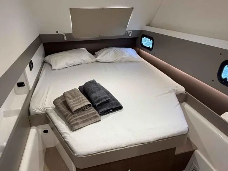 Wynajem łodzi Bali Bali 4.3 w Rada di Napoli na SamBoat 