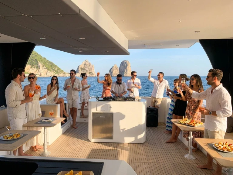 Wynajmij CAT SEA Star 380 w Positano