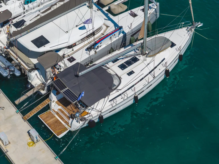 Bavaria Cruiser 45 między profesjonalistami a osobami prywatnymi w Ligia