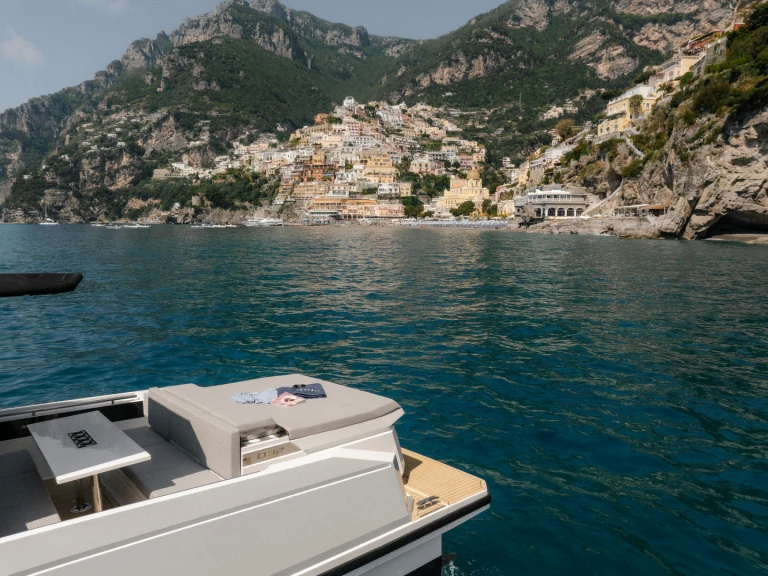 Wynajem w Sorrento- De Antonio De Antonio D32 Open na SamBoat