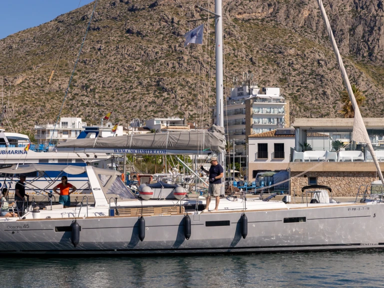 Wynajem w Port de Pollenca- Bénéteau Oceanis 45 na SamBoat