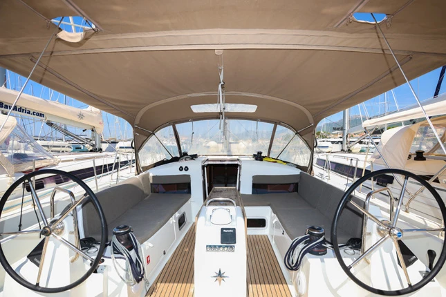Wynajmij Jeanneau Sun Odyssey 440 w Kaštela