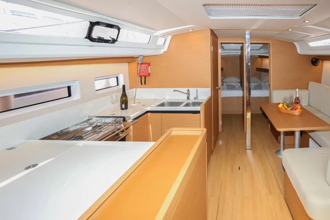 Wynajem łodzi Kaštela tanio Sun Odyssey 440