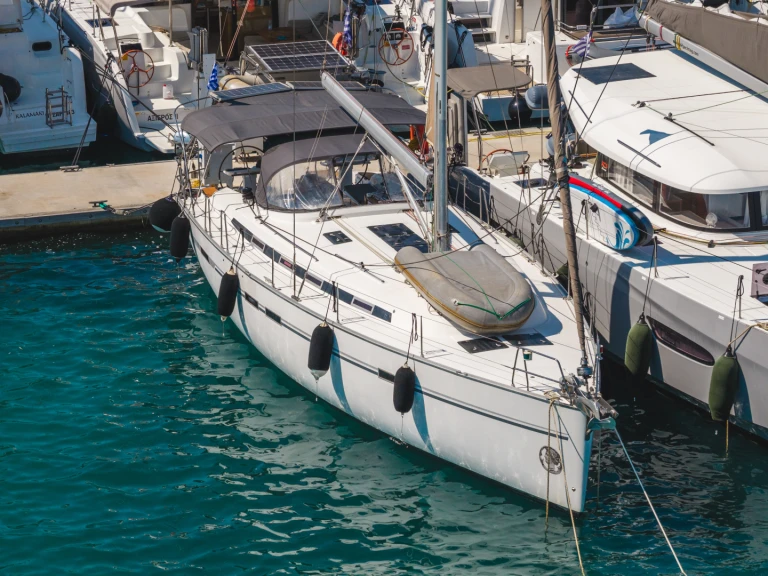 Wynajmij Bavaria Cruiser 45 w Ligia