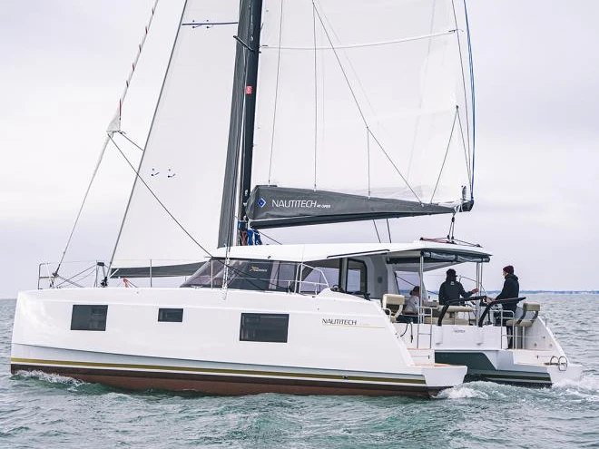 Wynajem Katamaran w Port-Saint-Louis-du-Rhône - Nautitech Nautitech 40 Open 