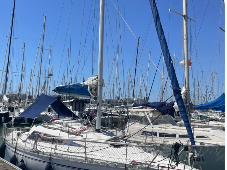 Wynajmij Jeanneau Eolia w La Rochelle