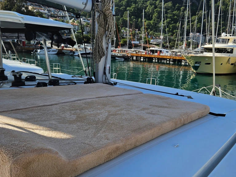 Wynajem łodzi Lagoon Lagoon 42 w Fethiye na SamBoat 