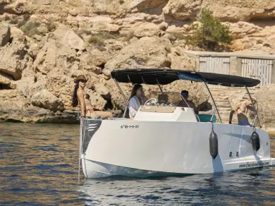 Wynajem Motorówka w Sant Antoni de Portmany - X-Yachts X6