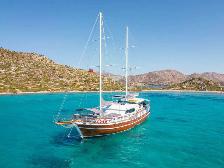 Wynajem łodzi Marmaris tanio Custom made