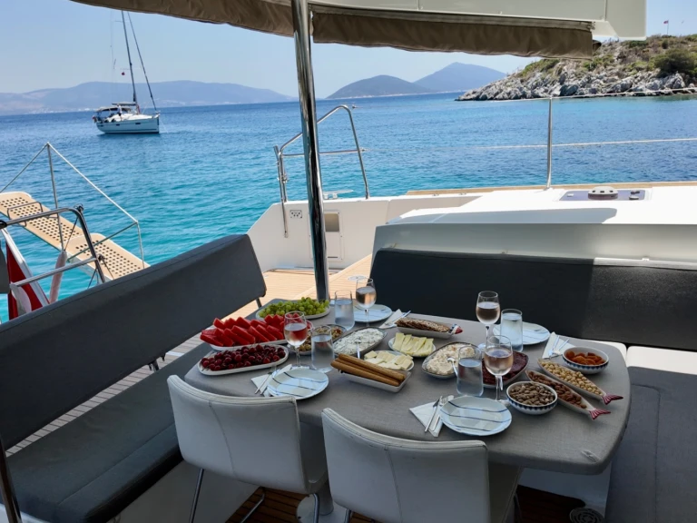 Wynajem Żaglowiec w Bodrum - Custom Made Custom made