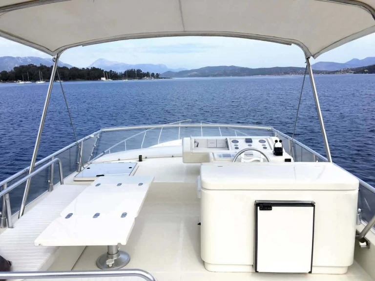 Wynajmij Luksusowy jacht z lub bez skippera Ferretti w Port Lindos