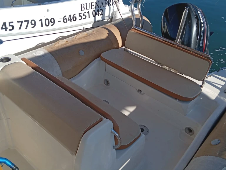 Wynajem łodzi Bwa Bwa 750 w Santa Pola na SamBoat 