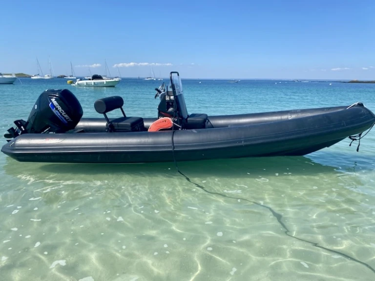 Hydrosport 565 xl między profesjonalistami a osobami prywatnymi w La Forêt-Fouesnant
