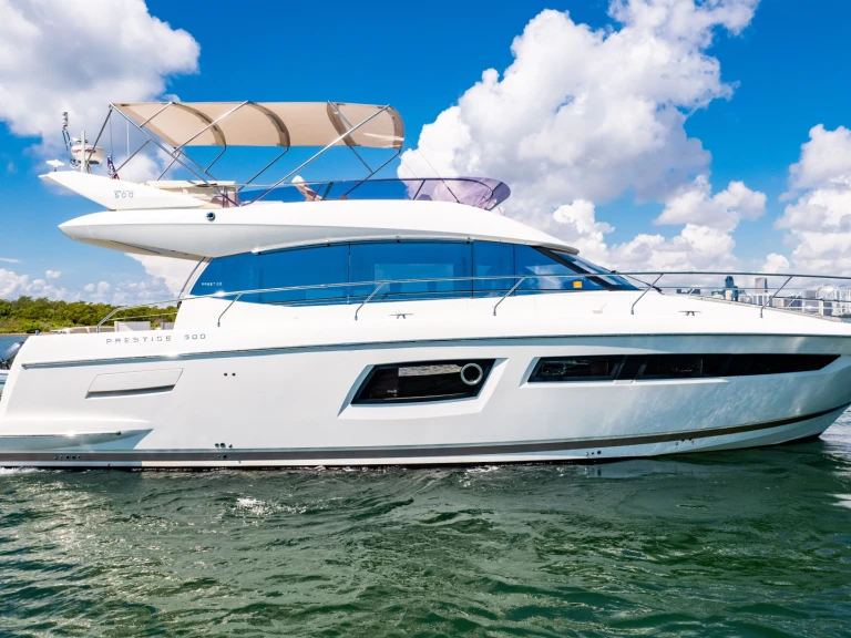 Wynajmij Luksusowy jacht z lub bez skippera Prestige w Miami Beach
