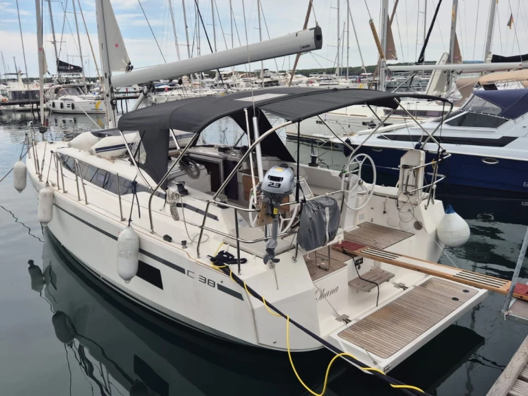 Wynajem w Punat- Bavaria Bavaria C38 na SamBoat