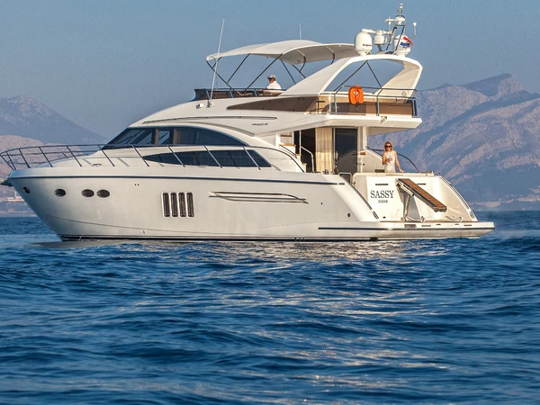 Wynajem w Podstrana- Princess Princess 62 Fly na SamBoat