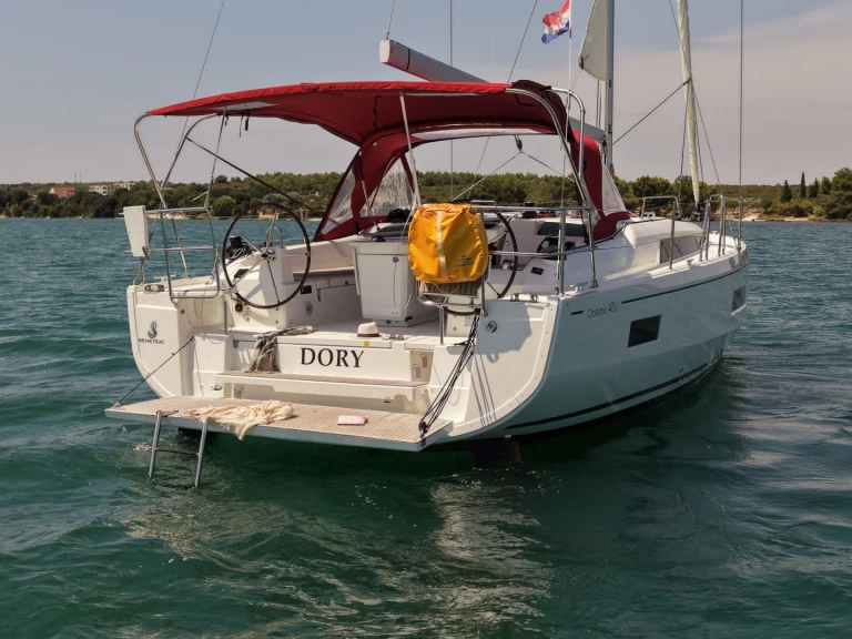 Wynajem łodzi Bénéteau Oceanis 40.1 w Pomer na SamBoat 