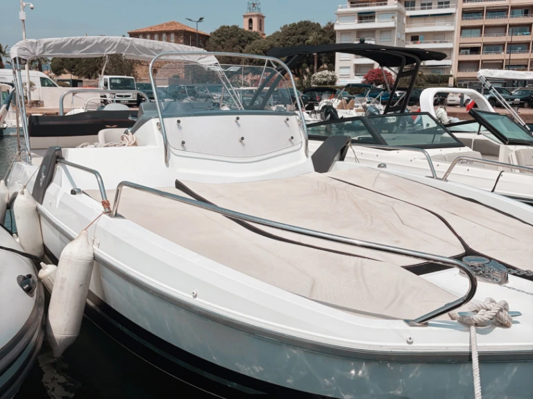 Wynajem łodzi Bénéteau Flyer 6.6 SUNdeck w Sainte-Maxime na SamBoat 
