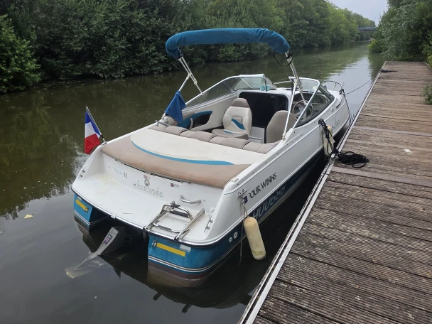 Wynajem łodzi Four Winns Sundowner 195 w Armentières na SamBoat 