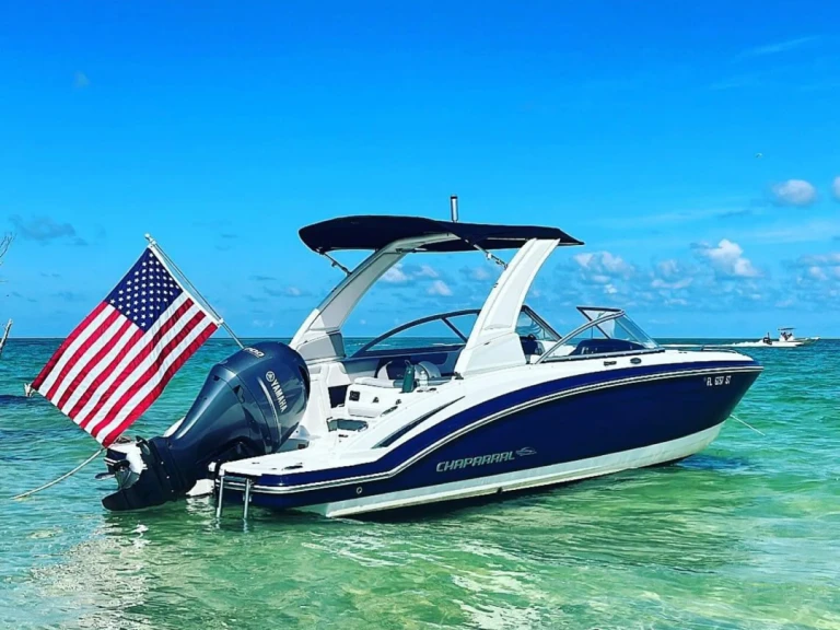 Wynajem Motorówka w Miami - Chaparral 230 SUNCOAST