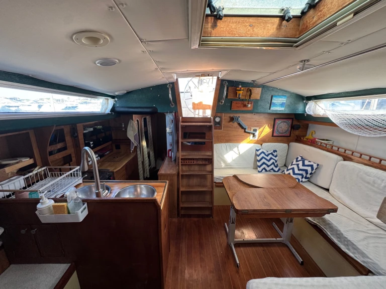 Wynajmij Moody Moody 40 CC w Hyeres