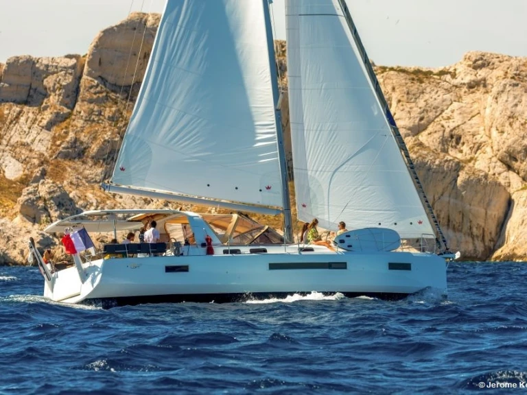 Wynajmij Jeanneau Sun Loft 47 w Bas du Fort