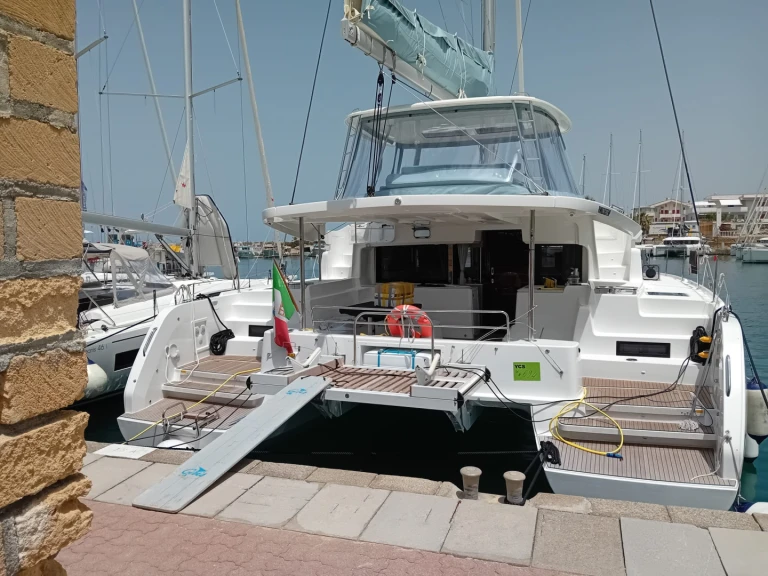 Wynajem w Marina di Portorosa- Lagoon Lagoon 46 na SamBoat