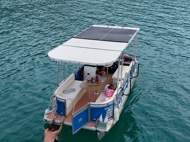 Wynajem łodzi France pontoon 580 w Francja na SamBoat 