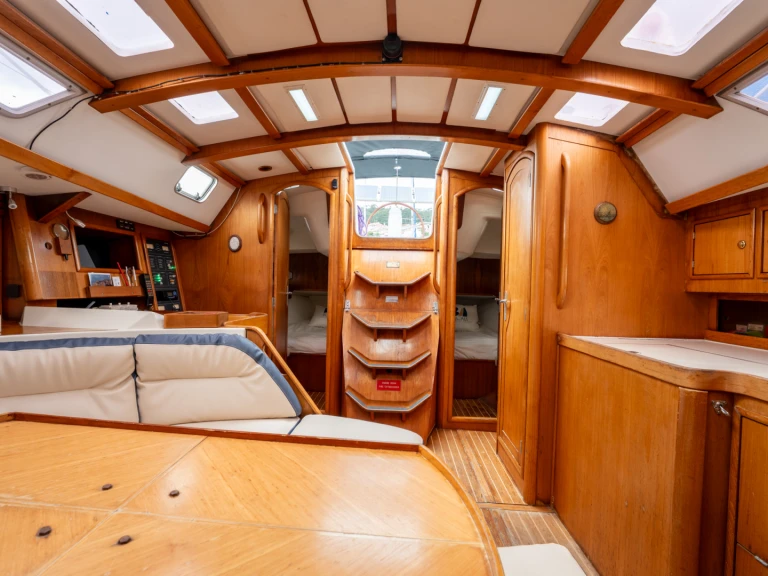 Wynajem Żaglowiec w Combarro - Jeanneau Sun Odyssey 42