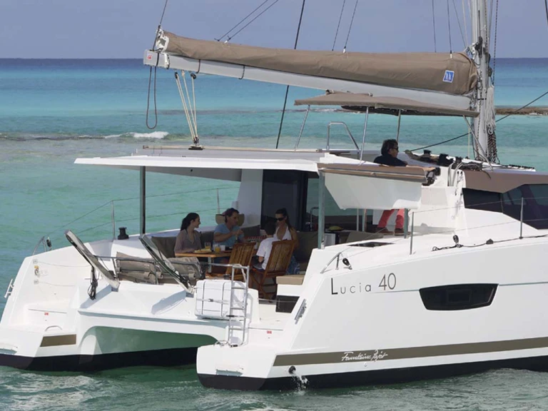 Wynajem w Lefkáda- Fountaine Pajot Lucia 40 na SamBoat