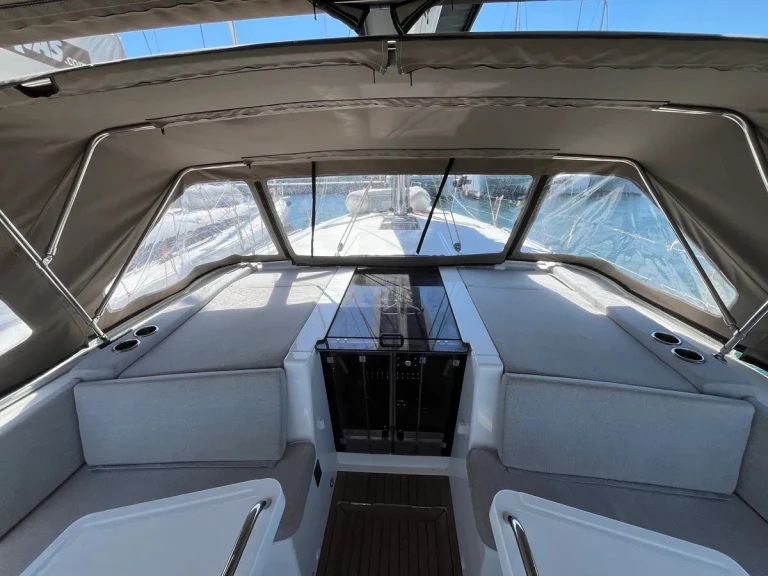 Wynajem w Alimos- Bénéteau Oceanis 47 - 5 cab. na SamBoat