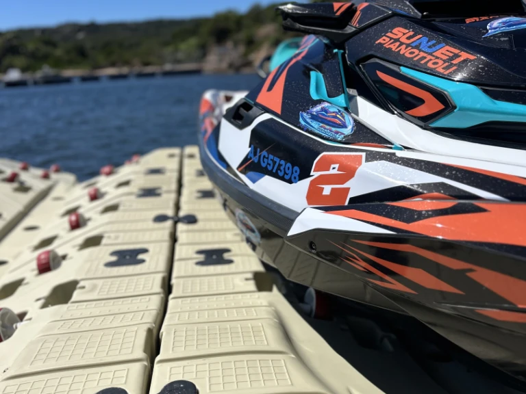 Wynajem łodzi Sea-Doo Gtx pro 130 w Pianottoli-Caldarello na SamBoat 