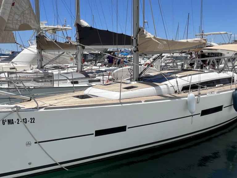 Wynajmij Dufour Dufour 410 Grand Large w Puerto Banús