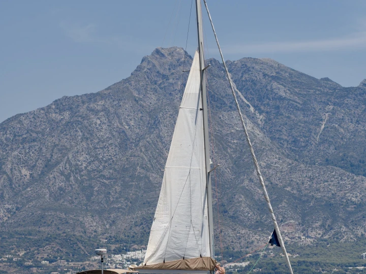 Wynajmij Żaglowiec z lub bez skippera Dufour w Puerto Banús