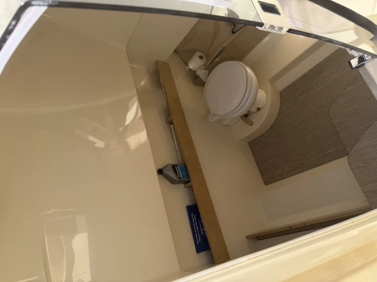 Wynajem w Portimão- Invictus  280 SX na SamBoat