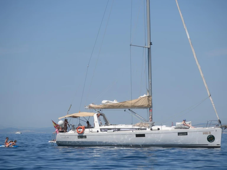 Wynajem Żaglowiec w Puerto Banús - Bénéteau Oceanis 48