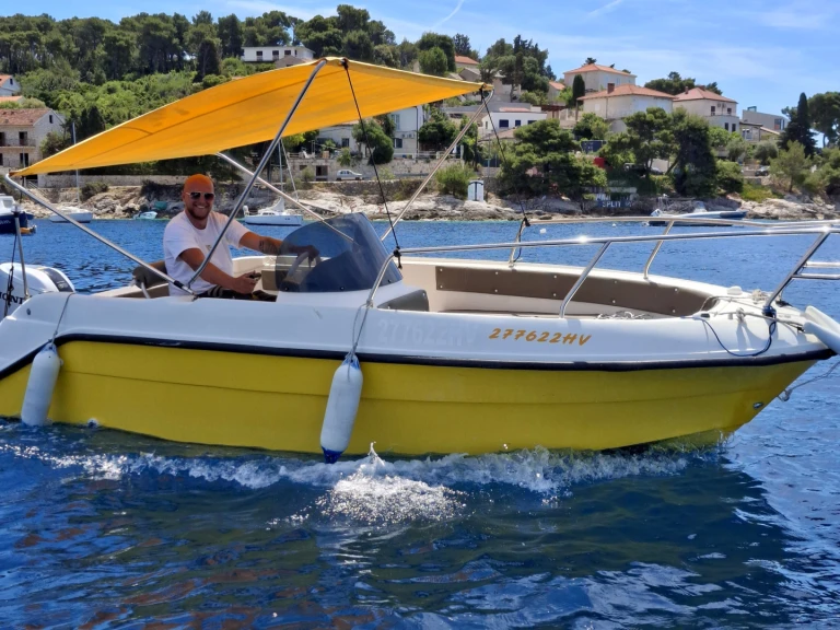 Wynajem łodzi Marinello Eden 18 w Hvar na SamBoat 