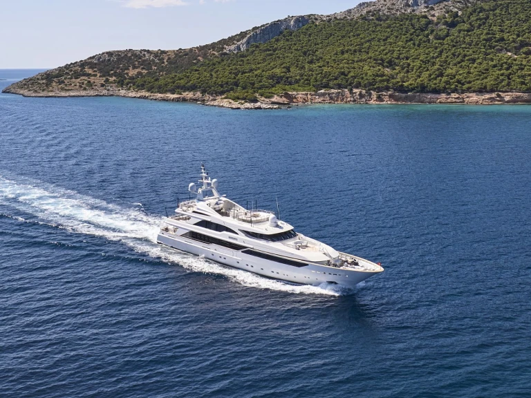 Wynajmij Benetti BARENTS w Ateny