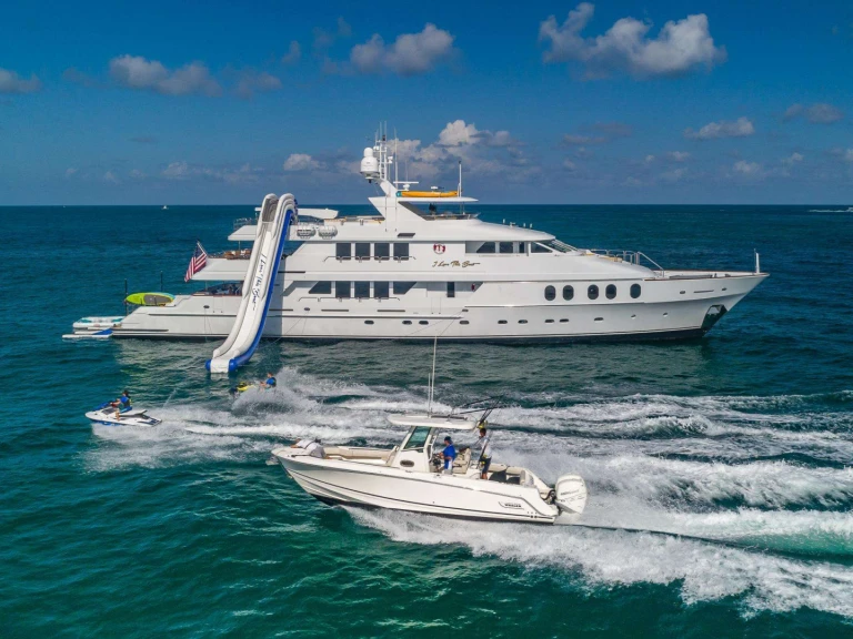 Wynajem Luksusowy jacht w Bahamy - Christensen I LOVE THIS BOAT
